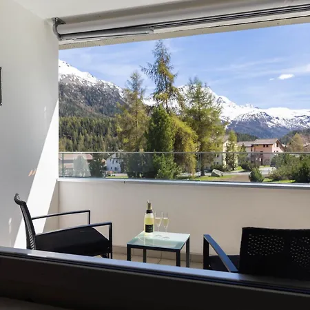 Lejlighed Alpenblick-apartment Mit Pool & Sauna St. Moritz
