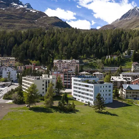 Lejlighed Alpenblick-apartment Mit Pool & Sauna St. Moritz